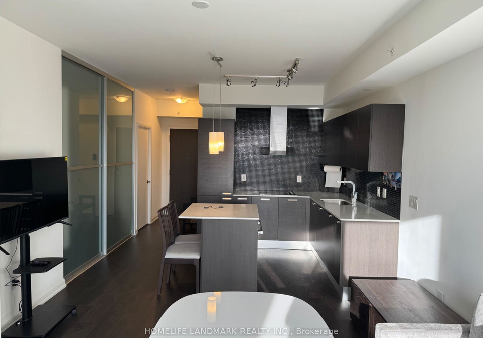 11-bogert-avenue-toronto-toronto-ontario-c13642782
