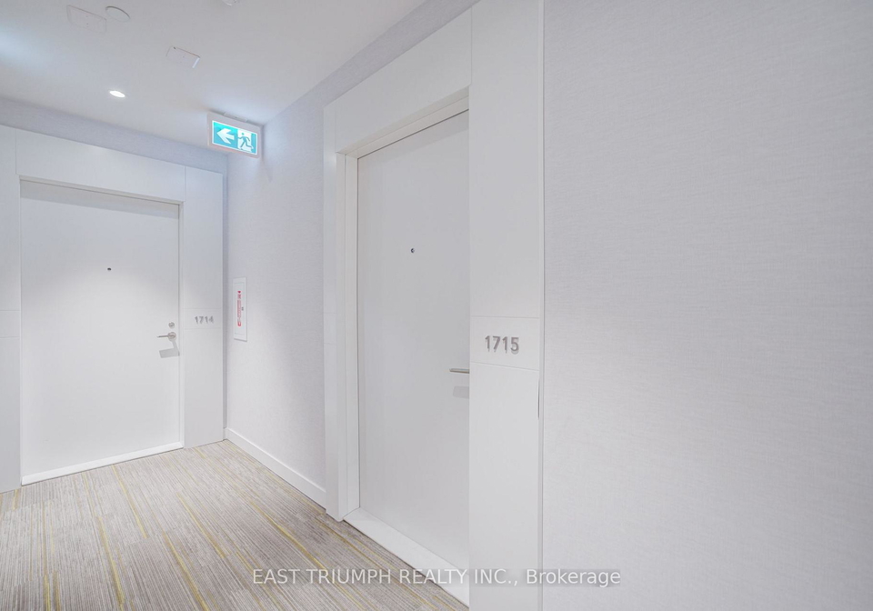 121-st-patrick-street-toronto-toronto-ontario-c13642888