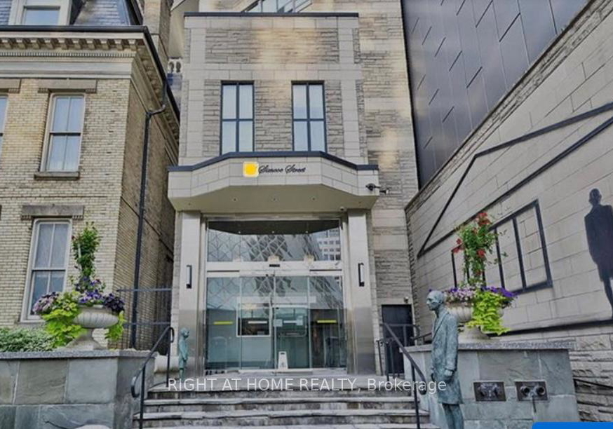 71-simcoe-street-toronto-toronto-ontario-c13643006