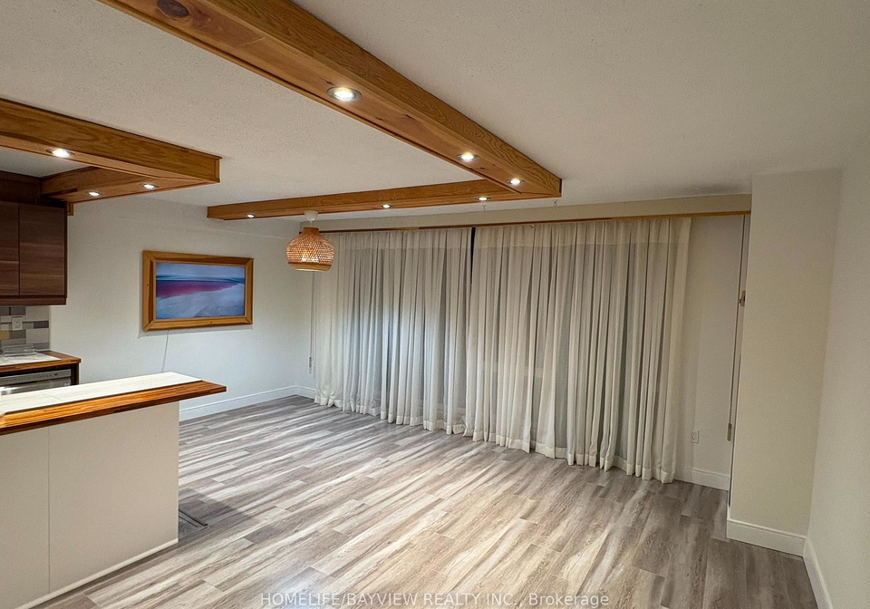350-seneca-hill-drive-toronto-north-york-ontario-c13643058