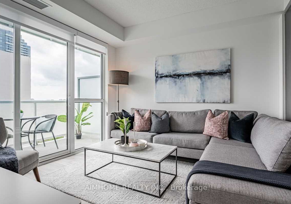 101-erskine-avenue-toronto-toronto-ontario-c13643294
