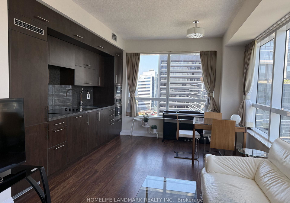 2-anndale-drive-toronto-north-york-ontario-c13643344