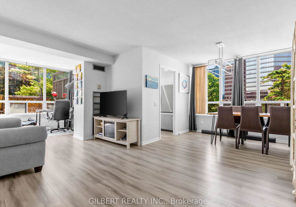 7-bishop-avenue-toronto-north-york-ontario-c13643410