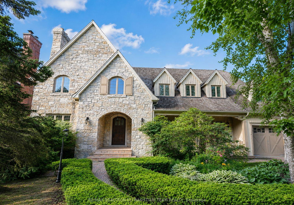 14-st-margarets-drive-toronto-north-york-ontario-c13643450