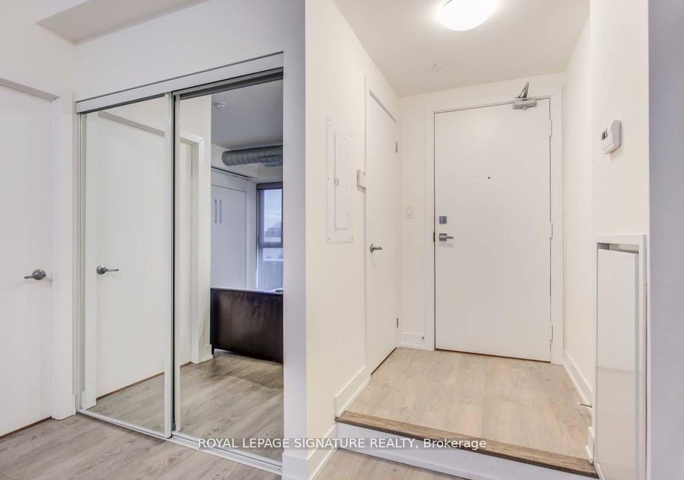 75-the-donway-w-toronto-north-york-ontario-c13643462
