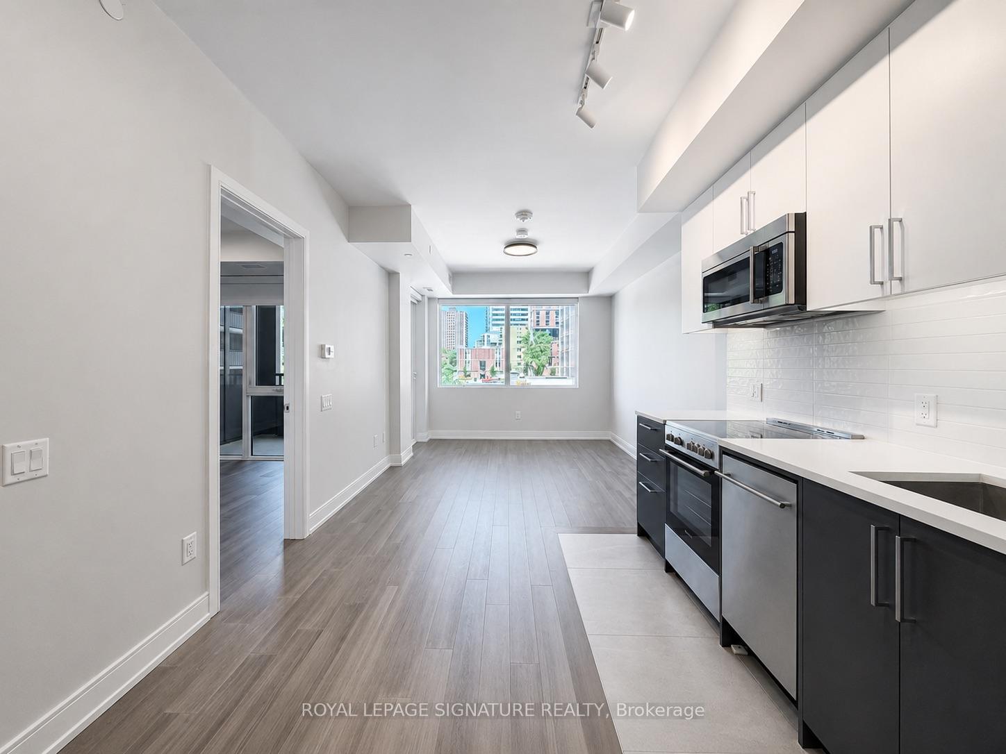 664-spadina-avenue-toronto-toronto-ontario-c13643518