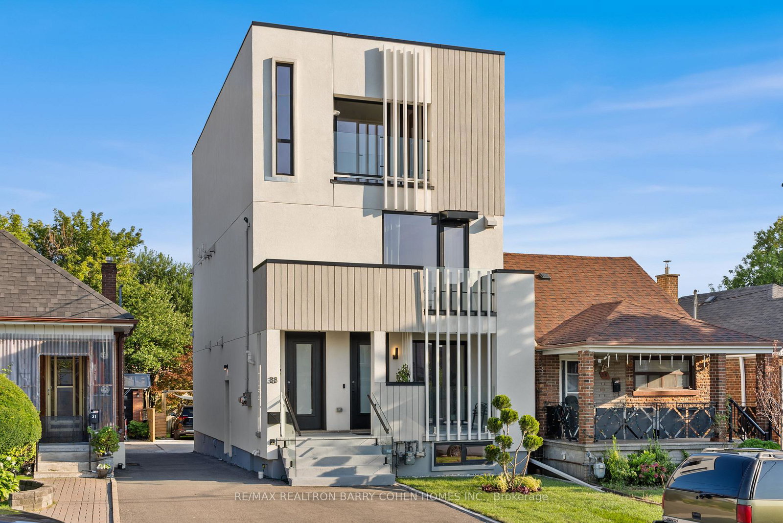33-lanark-avenue-toronto-toronto-ontario-c13643676