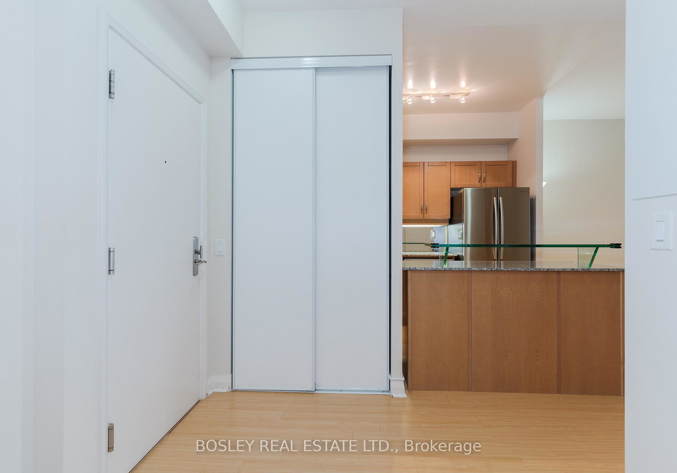 220-victoria-street-toronto-toronto-ontario-c13643830