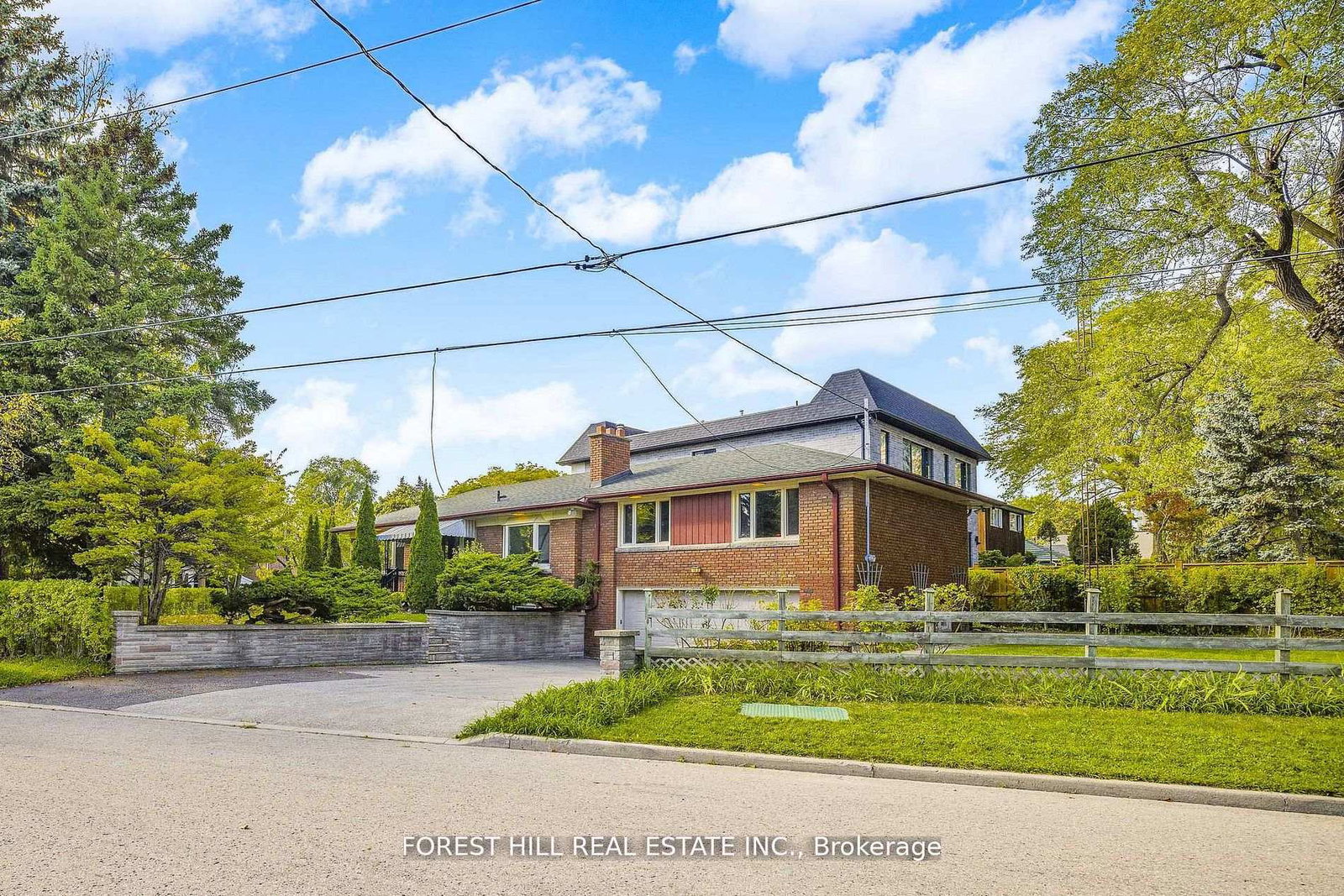 18-irvington-crescent-toronto-north-york-ontario-c13643964
