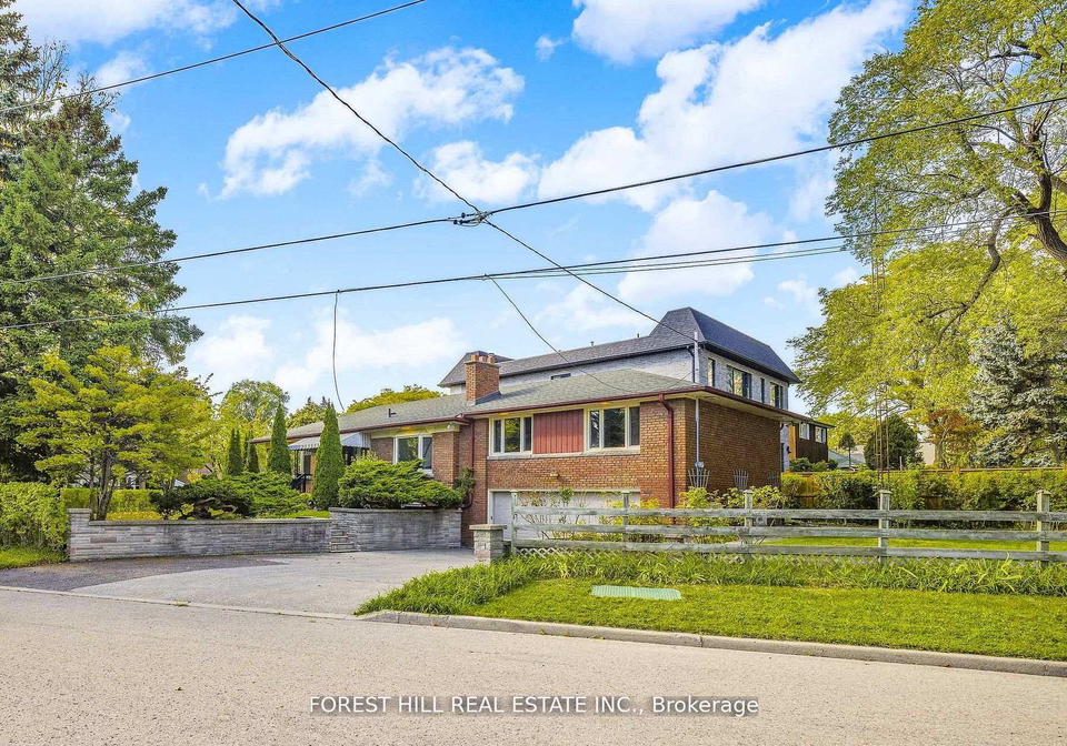 18-irvington-crescent-toronto-north-york-ontario-c13643964