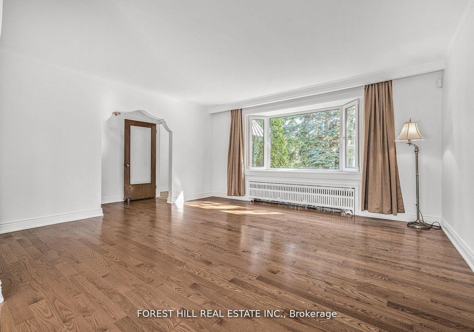 18-irvington-crescent-toronto-north-york-ontario-c13643964