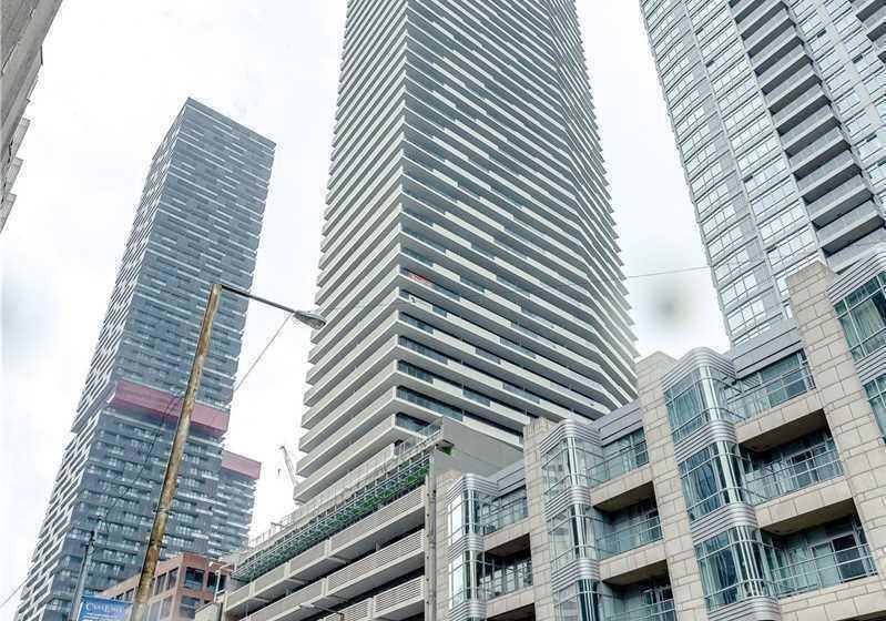 2221-yonge-street-toronto-toronto-ontario-c13644296