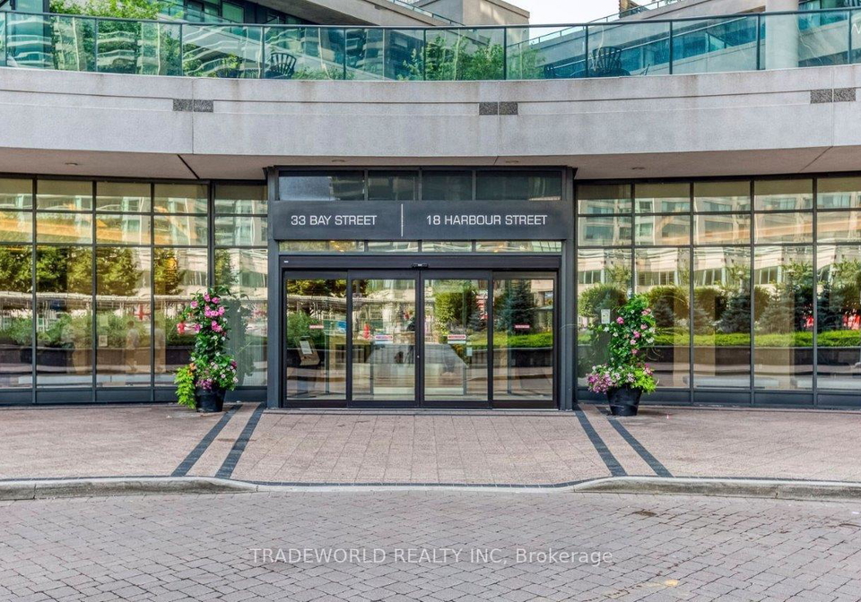 33-bay-street-toronto-toronto-ontario-c13644402