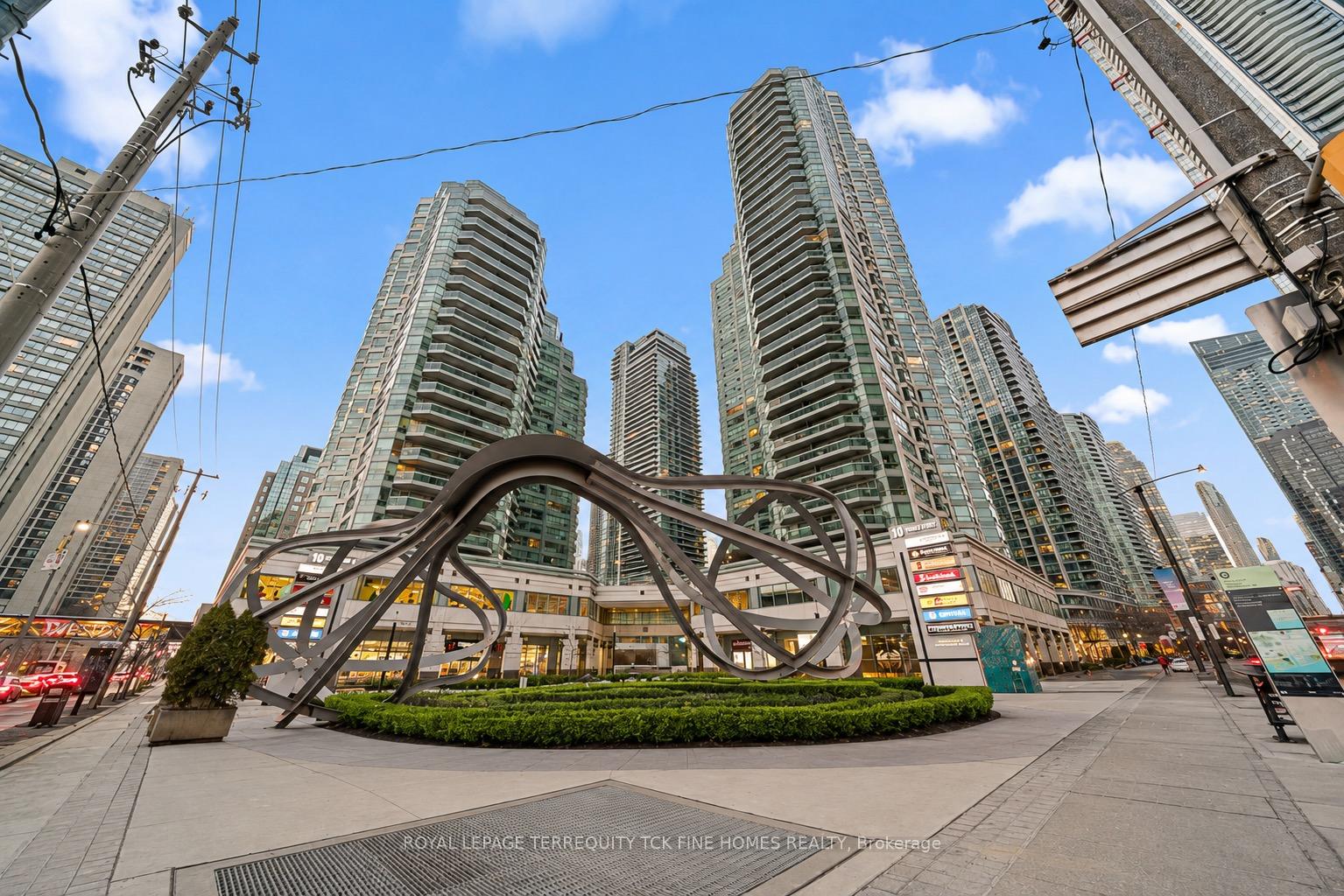 10-yonge-street-toronto-toronto-ontario-c13644422