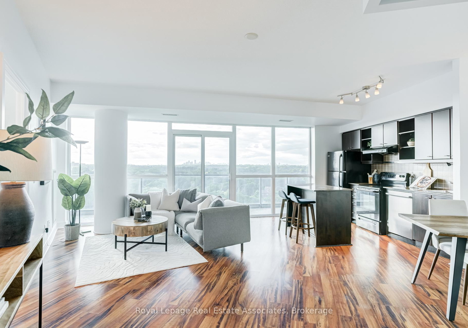 35-brian-peck-crescent-toronto-east-york-ontario-c13644508