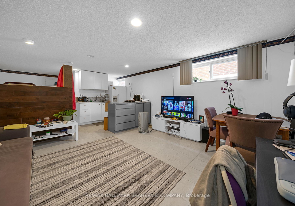 386-ellerslie-avenue-toronto-toronto-ontario-c13644544