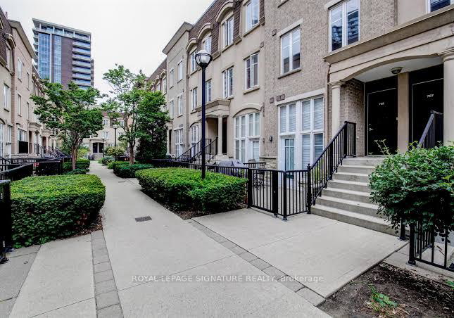42-western-battery-road-toronto-toronto-ontario-c13644658