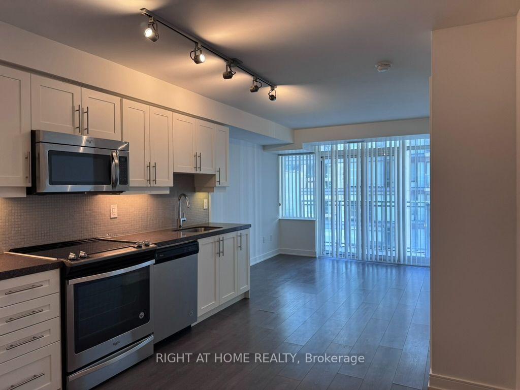 525-adelaide-street-w-toronto-toronto-ontario-c13644890