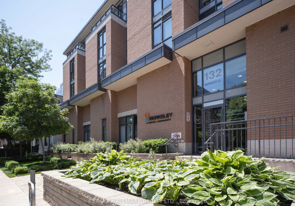 132-berkeley-street-toronto-toronto-ontario-c13644892
