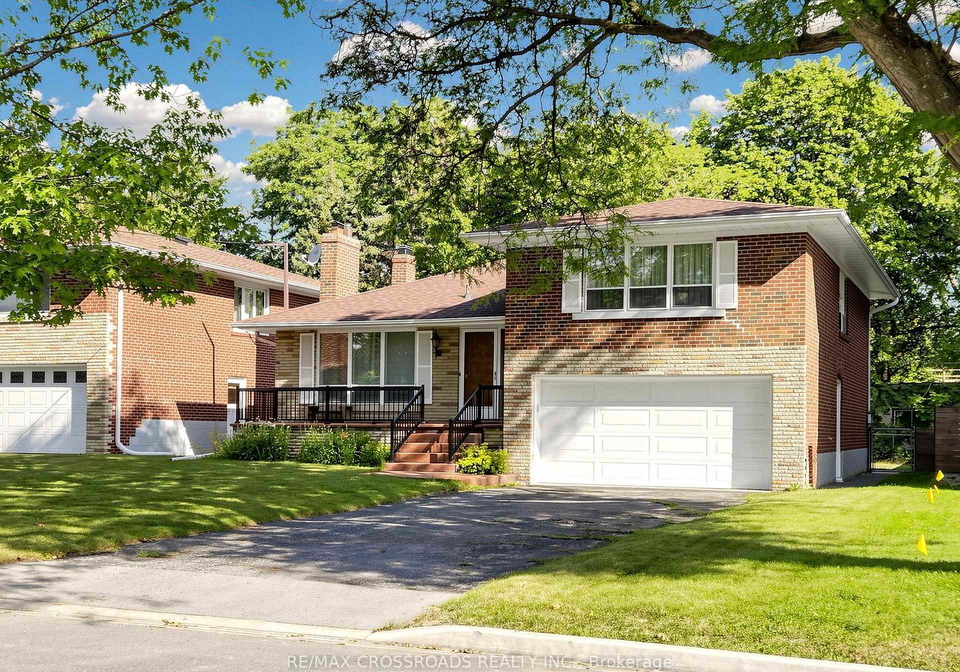 130-betty-ann-drive-toronto-toronto-ontario-c13644964
