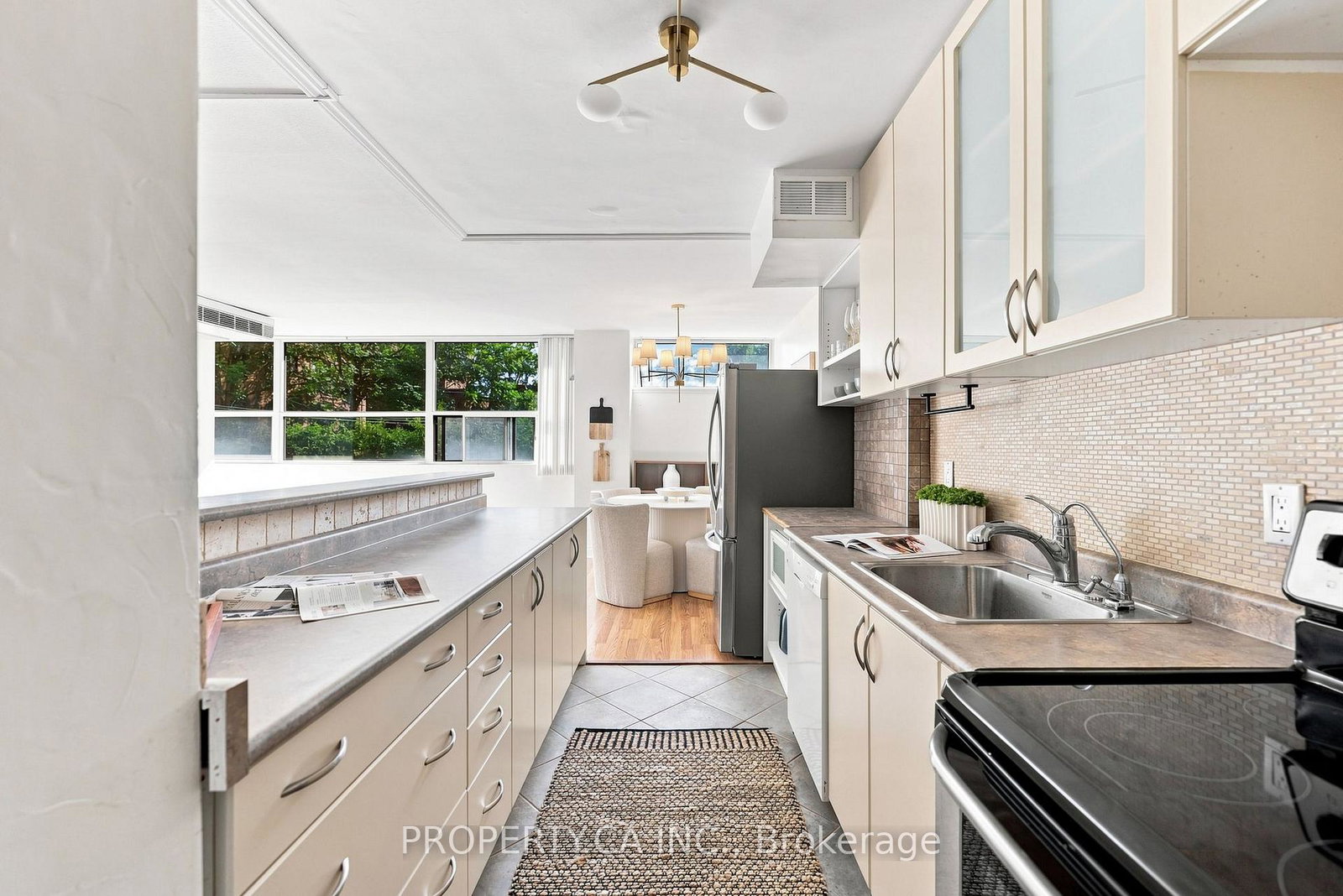 60-montclair-avenue-toronto-toronto-ontario-c13644990