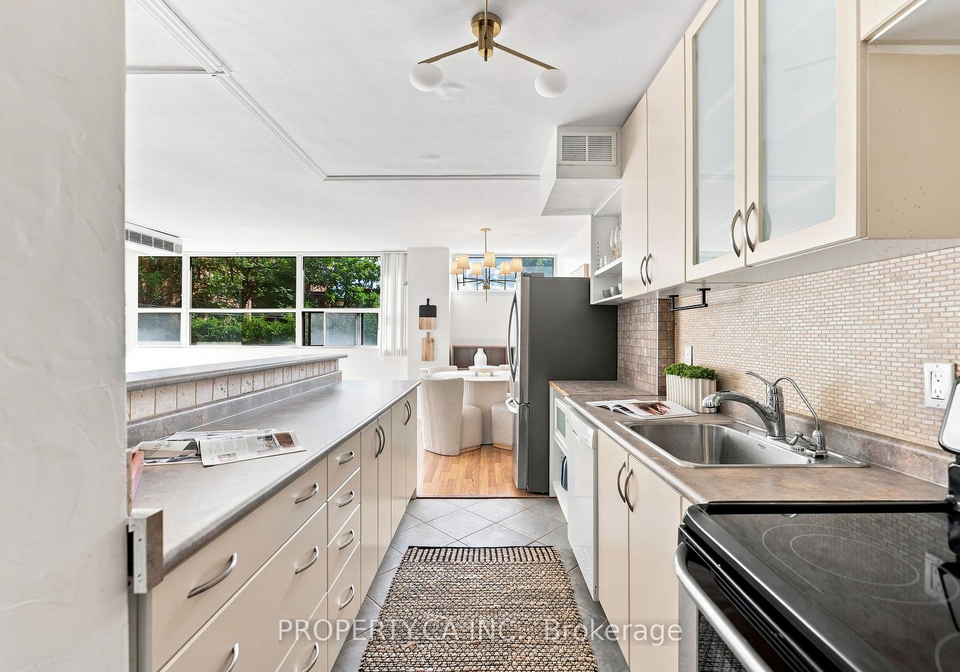 60-montclair-avenue-toronto-toronto-ontario-c13644990