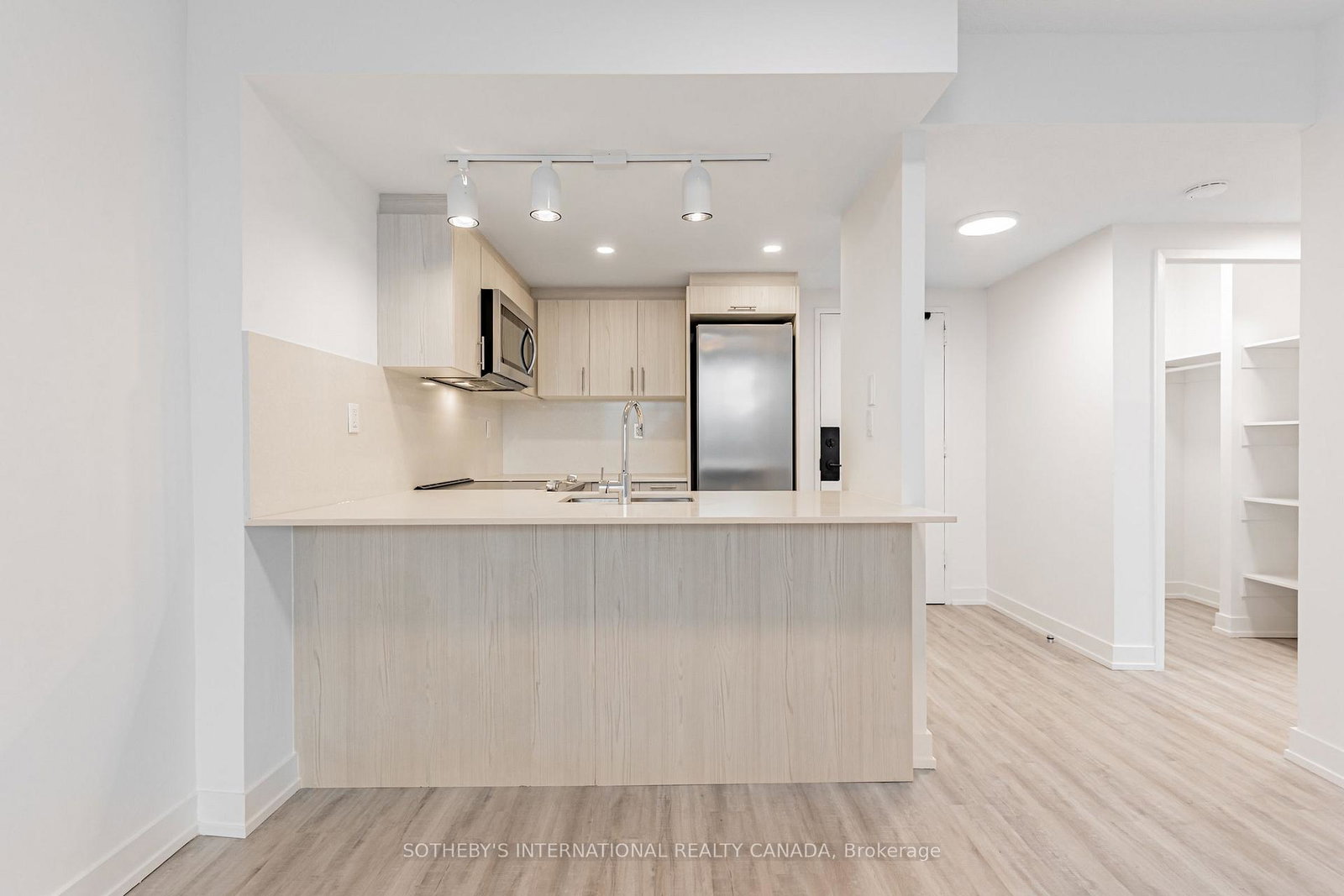 191-sherbourne-street-toronto-toronto-ontario-c13645076