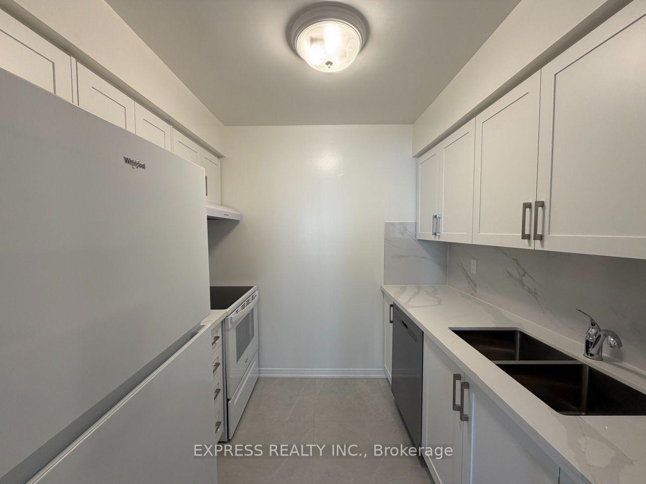 18-hillcrest-avenue-toronto-north-york-ontario-c13645266