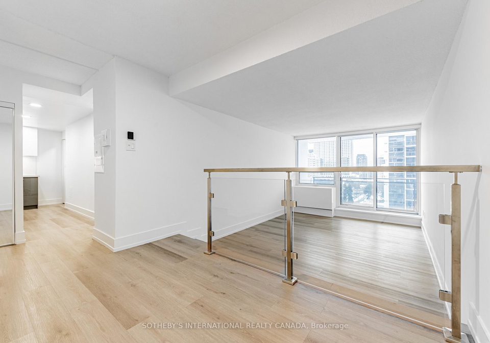 201-sherbourne-street-toronto-toronto-ontario-c13645334
