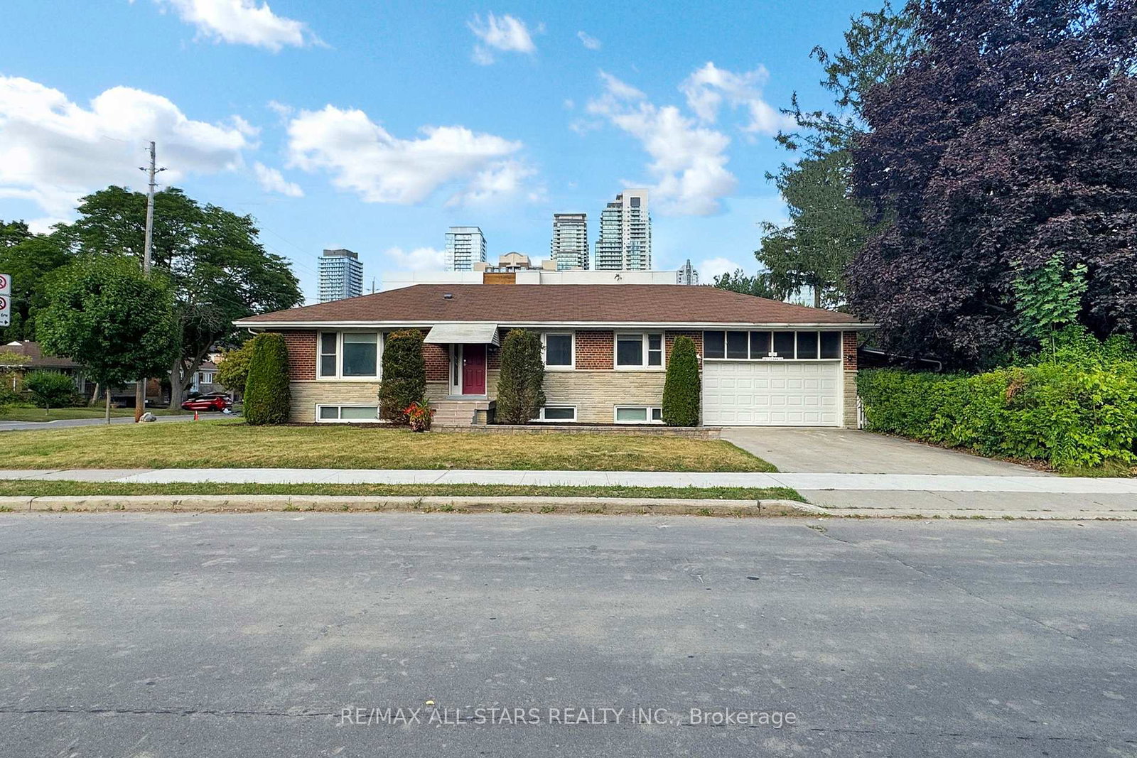 105-betty-ann-drive-toronto-toronto-ontario-c13645836