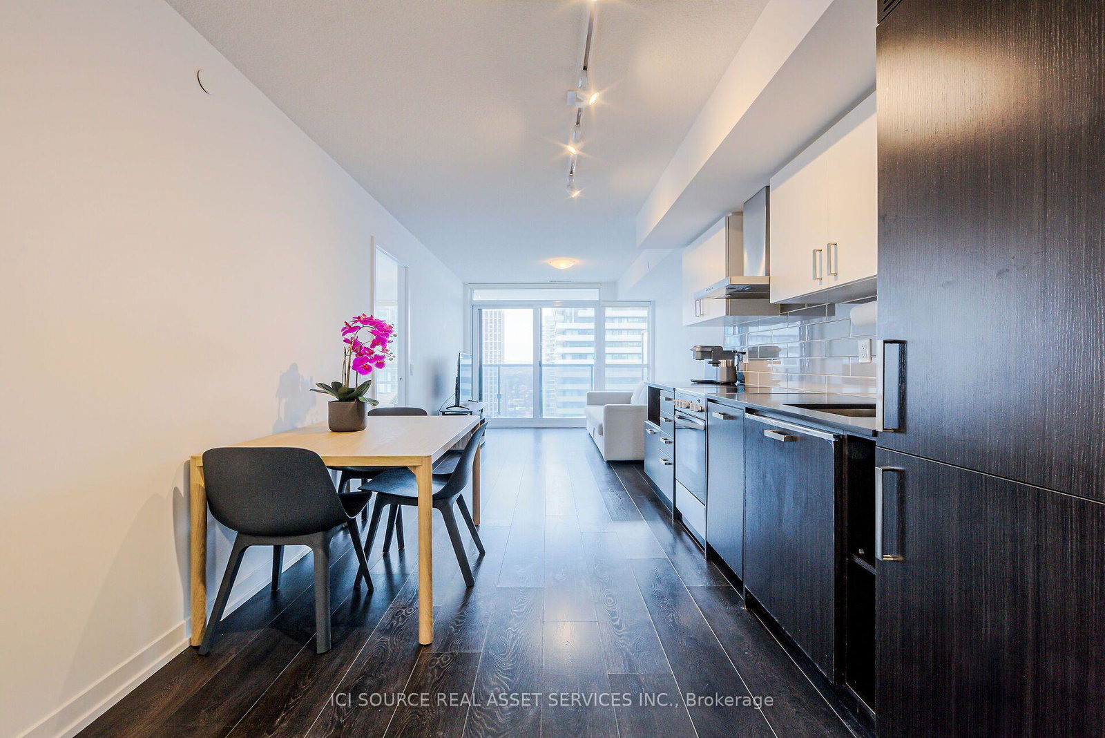 125-redpath-avenue-toronto-toronto-ontario-c13645874