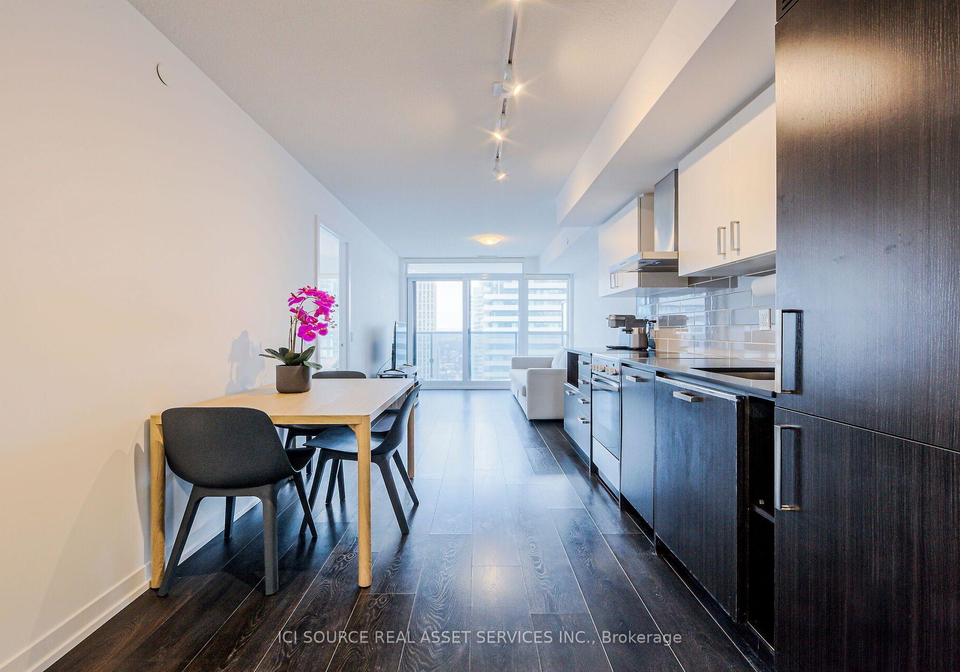 125-redpath-avenue-toronto-toronto-ontario-c13645874