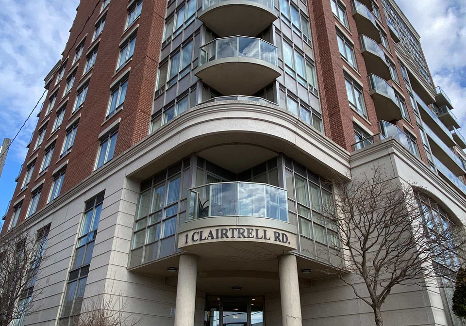 1-clairtrell-road-toronto-north-york-ontario-c13646212