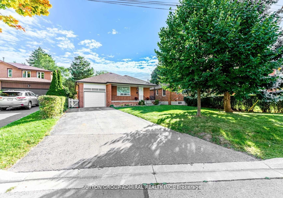 19-tobruk-crescent-toronto-north-york-ontario-c13646534