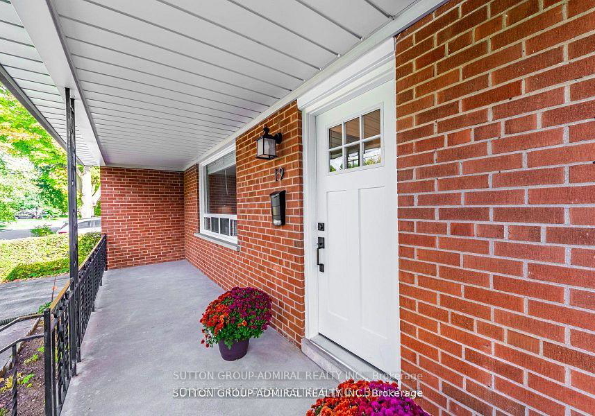 19-tobruk-crescent-toronto-north-york-ontario-c13646542