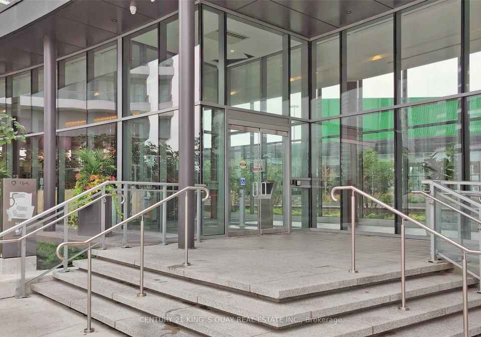 117-mcmahon-drive-toronto-north-york-ontario-c13646720