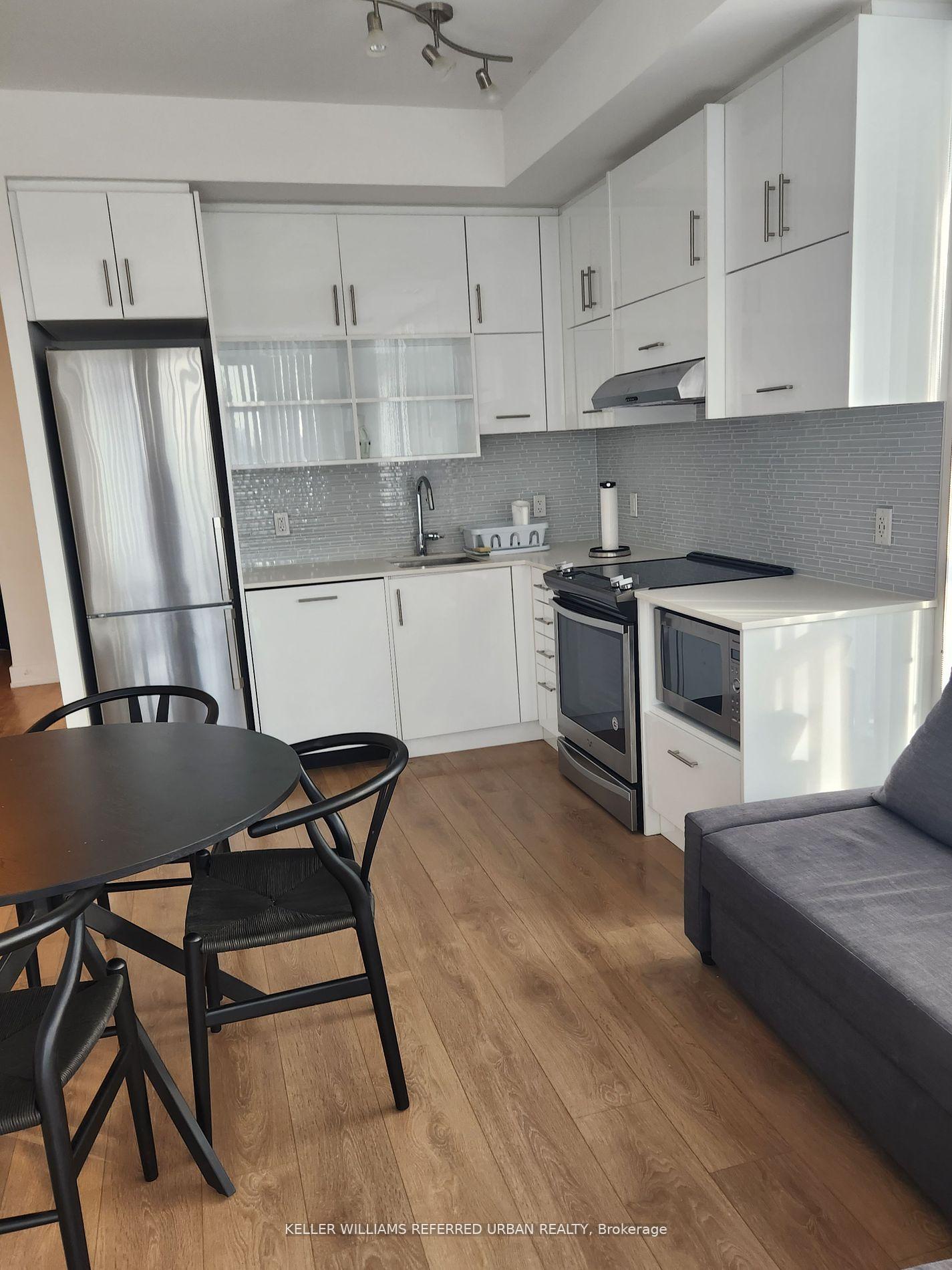 128-fairview-mall-drive-e-toronto-north-york-ontario-c13646782