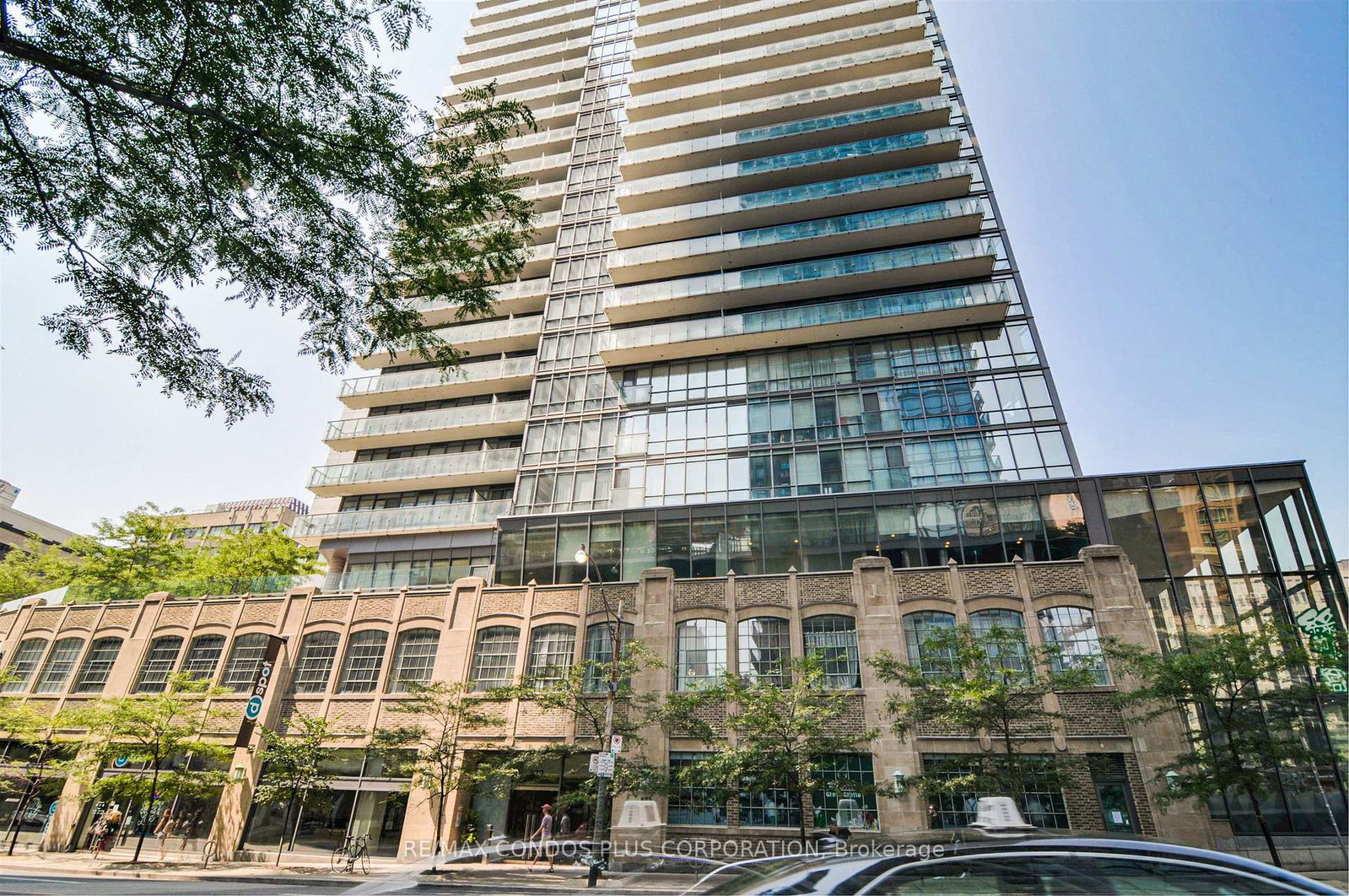 832-bay-street-toronto-toronto-ontario-c13646850