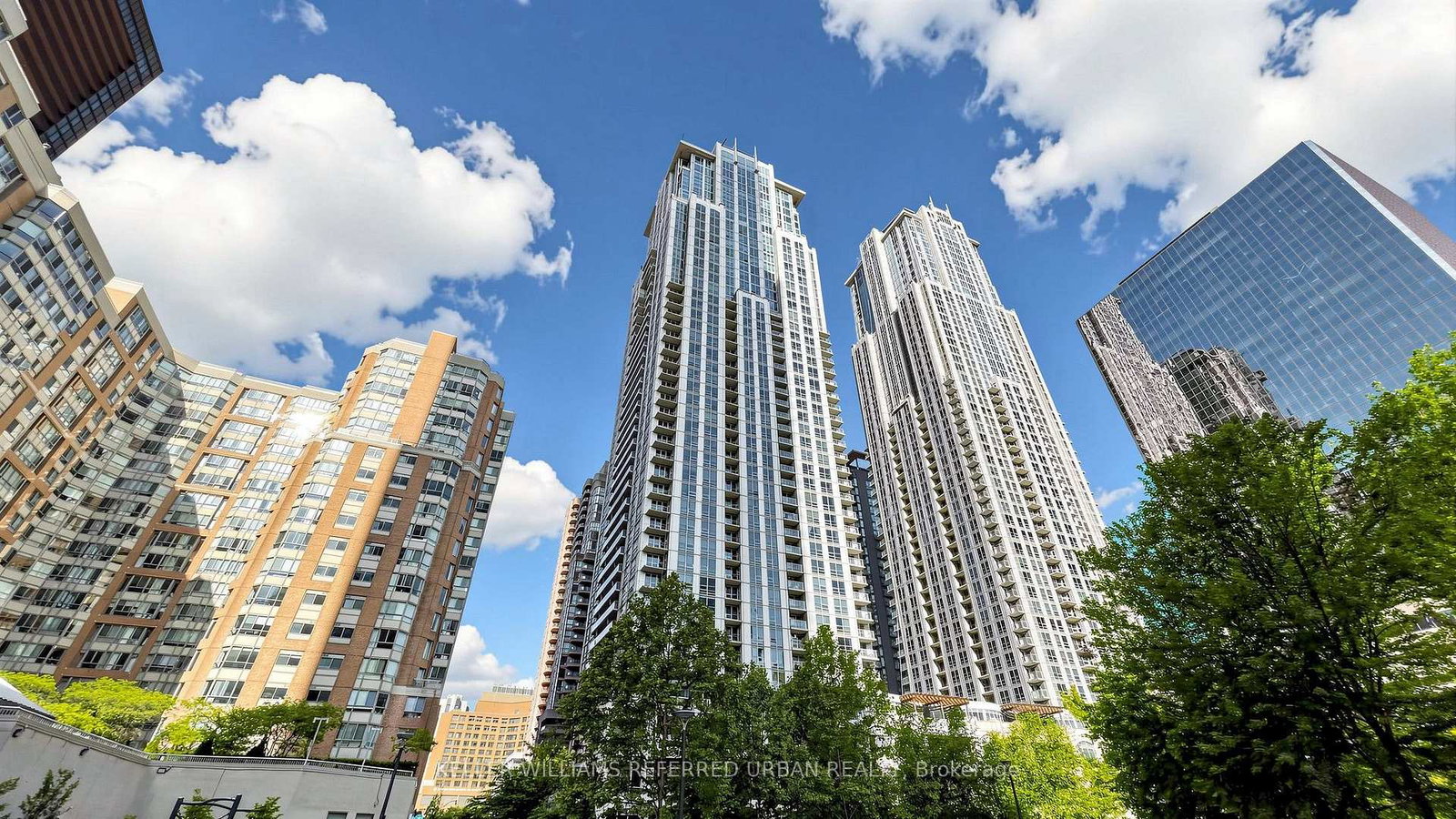 761-bay-street-toronto-toronto-ontario-c13646960