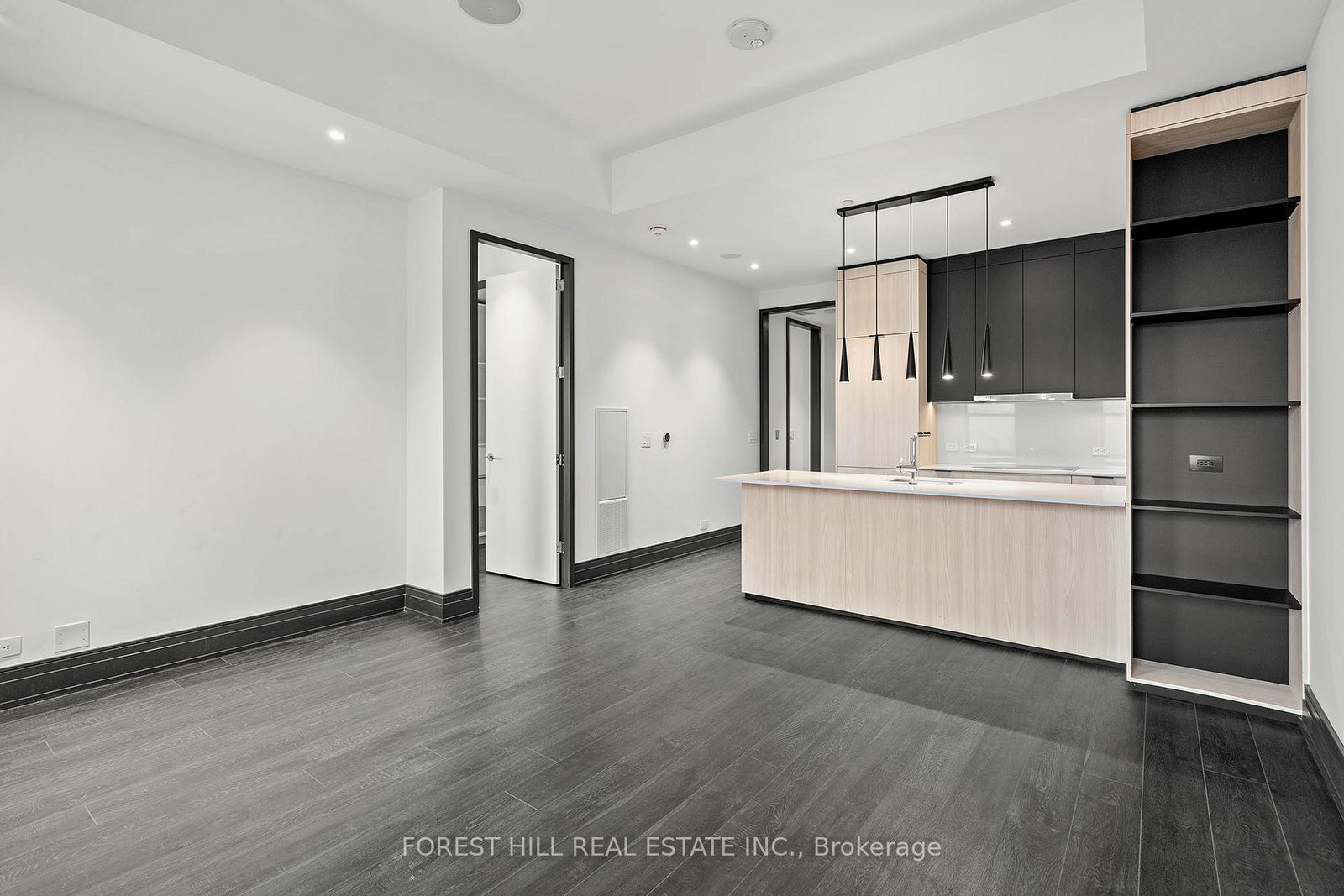 2-avenue-road-toronto-toronto-ontario-c13646978
