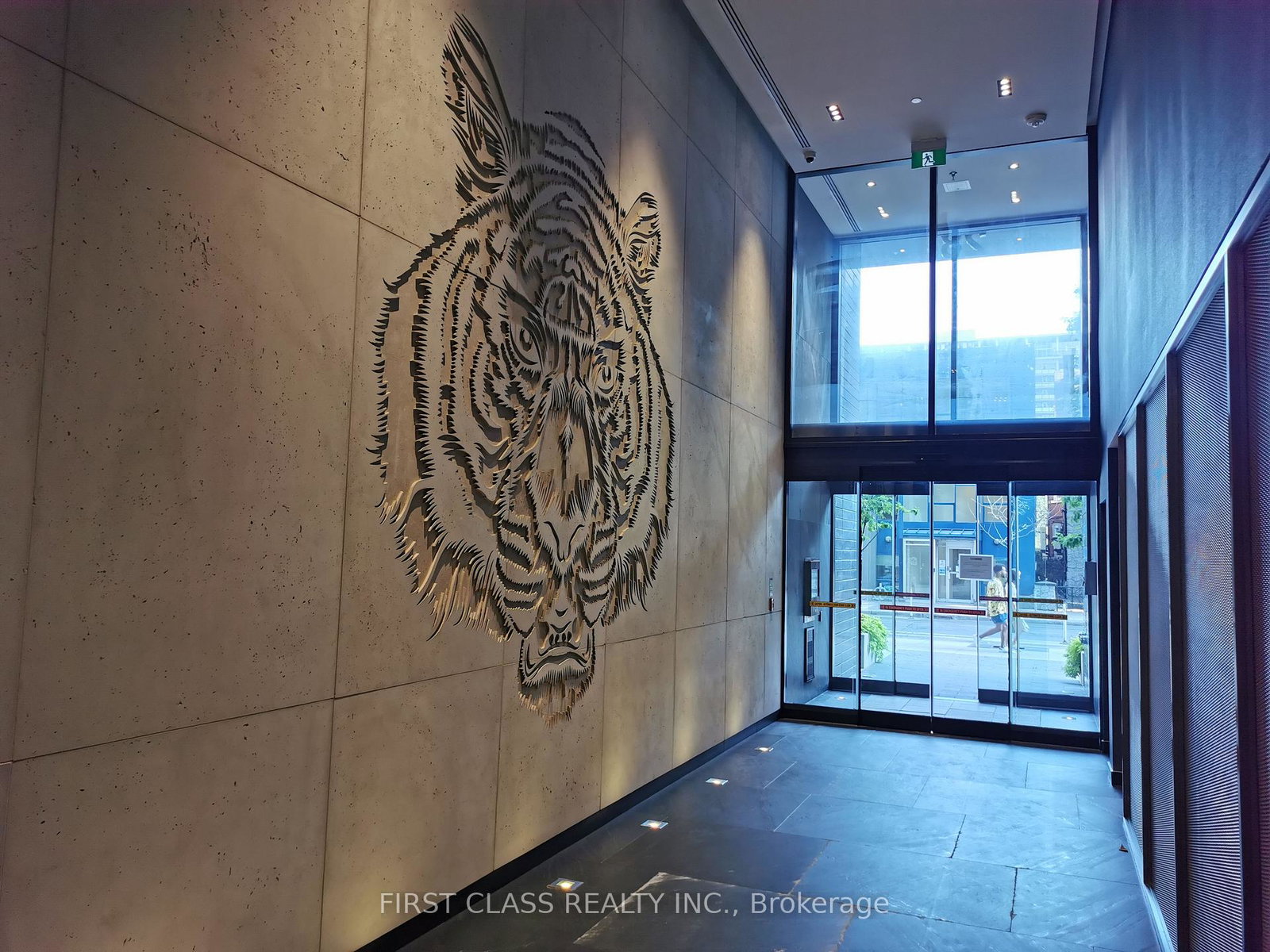 28-wellesley-street-e-toronto-toronto-ontario-c13647116