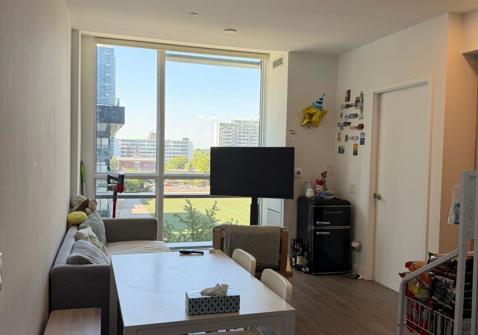 39-roehampton-avenue-toronto-toronto-ontario-c13647138
