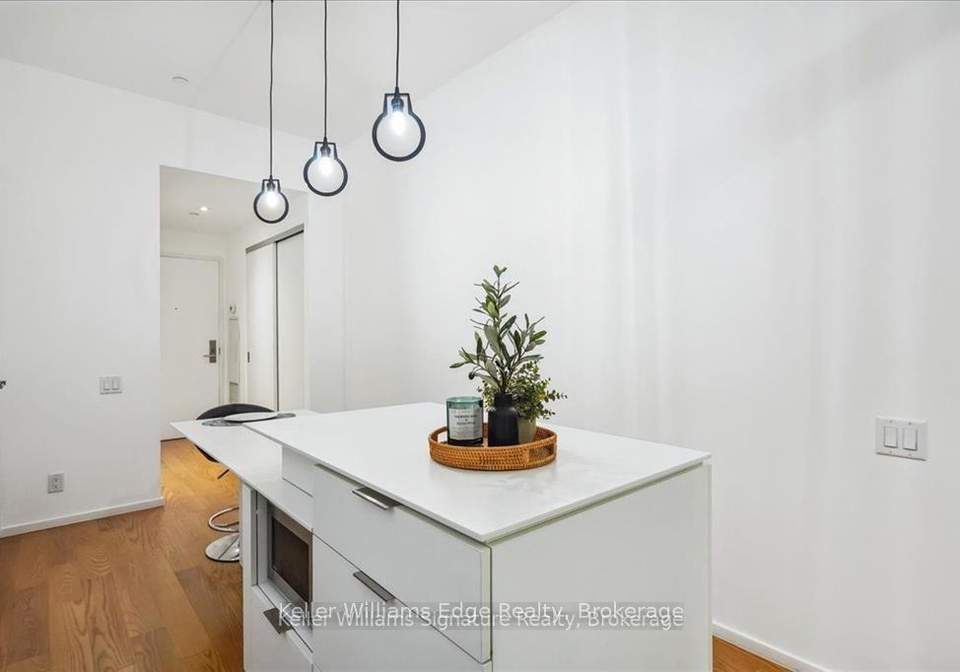 5-st-joseph-street-toronto-toronto-ontario-c13647458