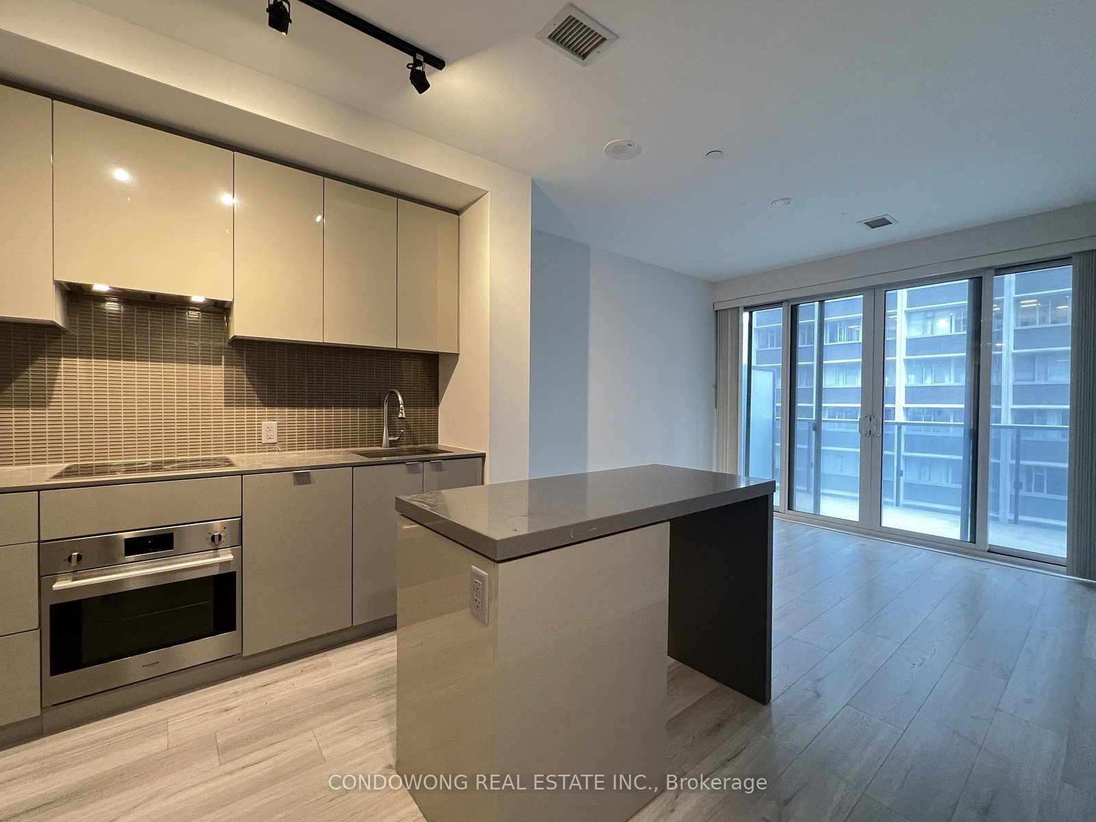 7-grenville-street-toronto-toronto-ontario-c13647532