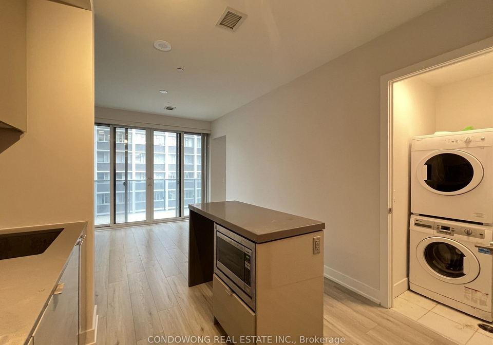 7-grenville-street-toronto-toronto-ontario-c13647532