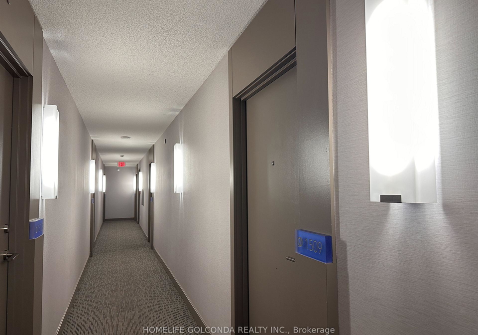 72-esther-shiner-boulevard-toronto-north-york-ontario-c13647596