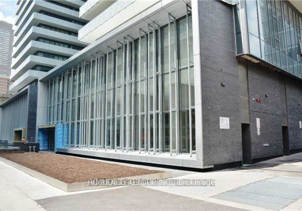 50-charles-street-e-toronto-toronto-ontario-c13647678