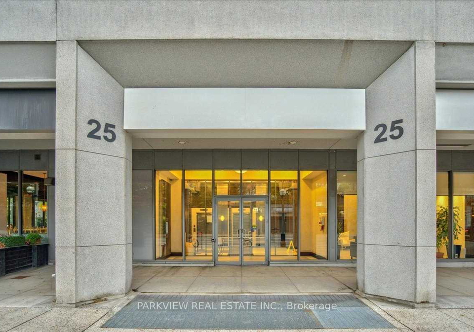 25-lower-simcoe-street-toronto-toronto-ontario-c13647684