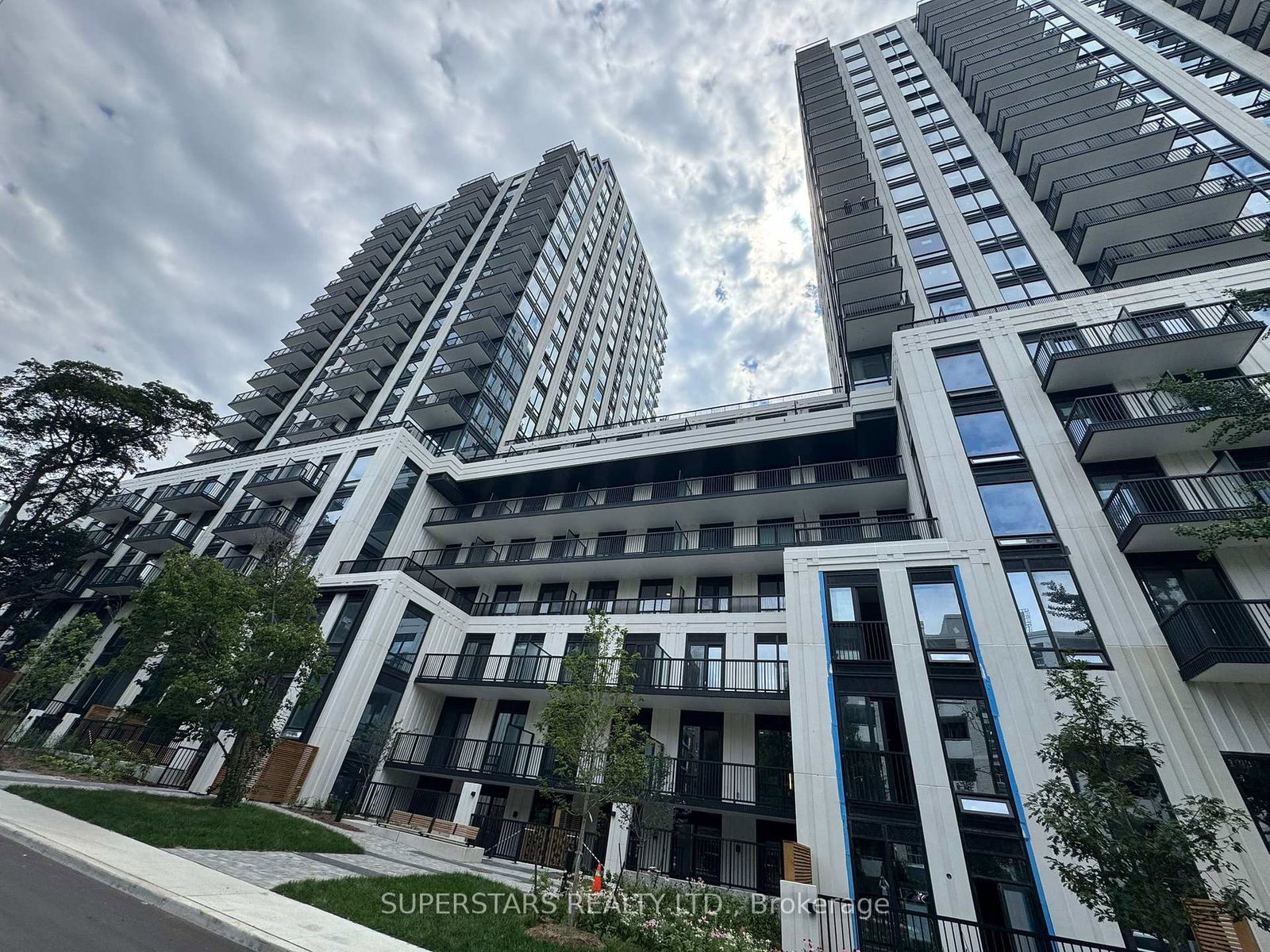 89-montclair-avenue-toronto-toronto-ontario-c13647704