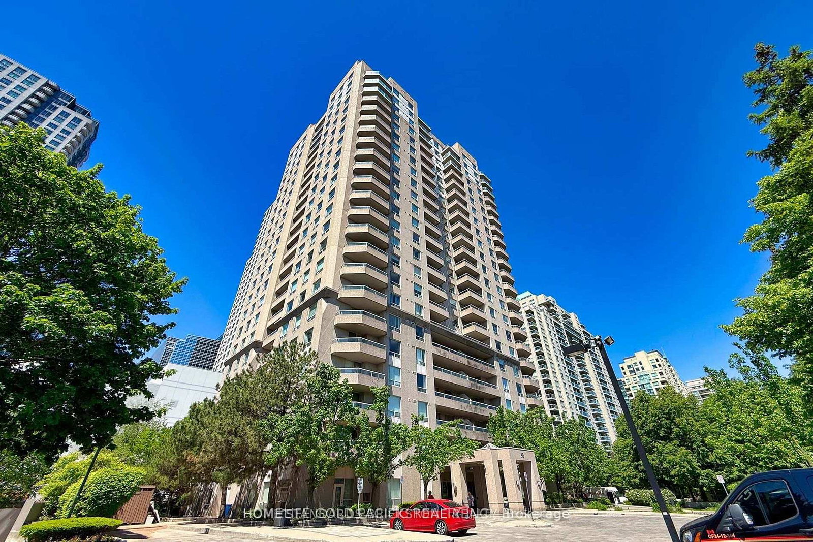 35-empress-avenue-toronto-north-york-ontario-c13647748